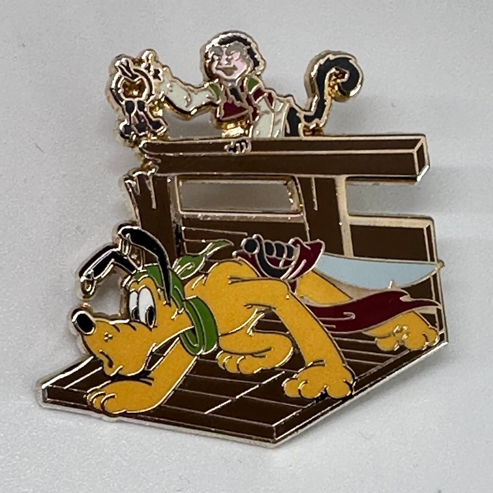 Pirates of the Caribbean Pluto & Jack the Monkey Disney Pin 2009 Starter Set WDW